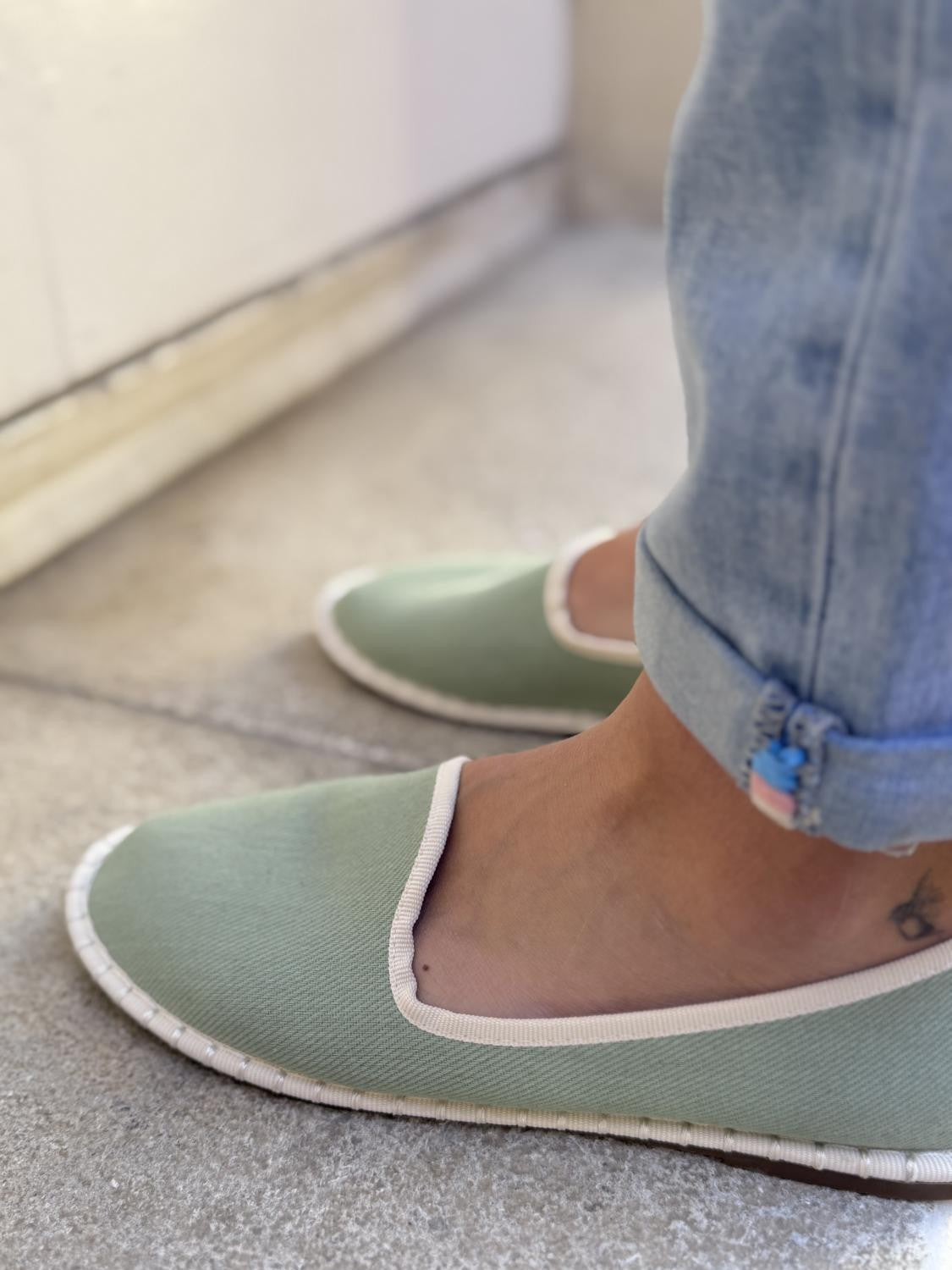 ZAPATOS SLIPPER BÁSICO Verde