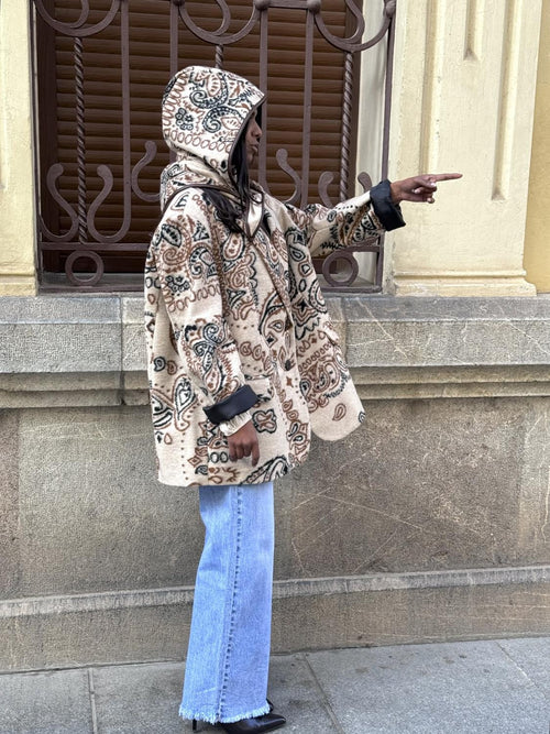 BANDANA MÁS CAPOTA PAISLEY Beige