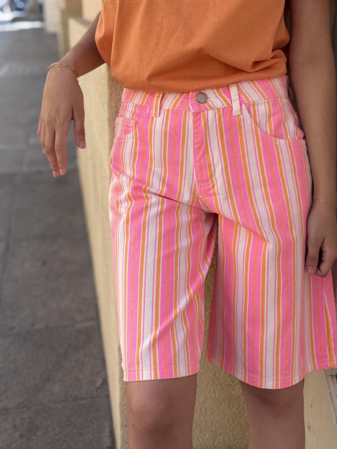 BERMUDAS RAYAS FRESA Y MARACUYA MULTICOLOR Multicolor