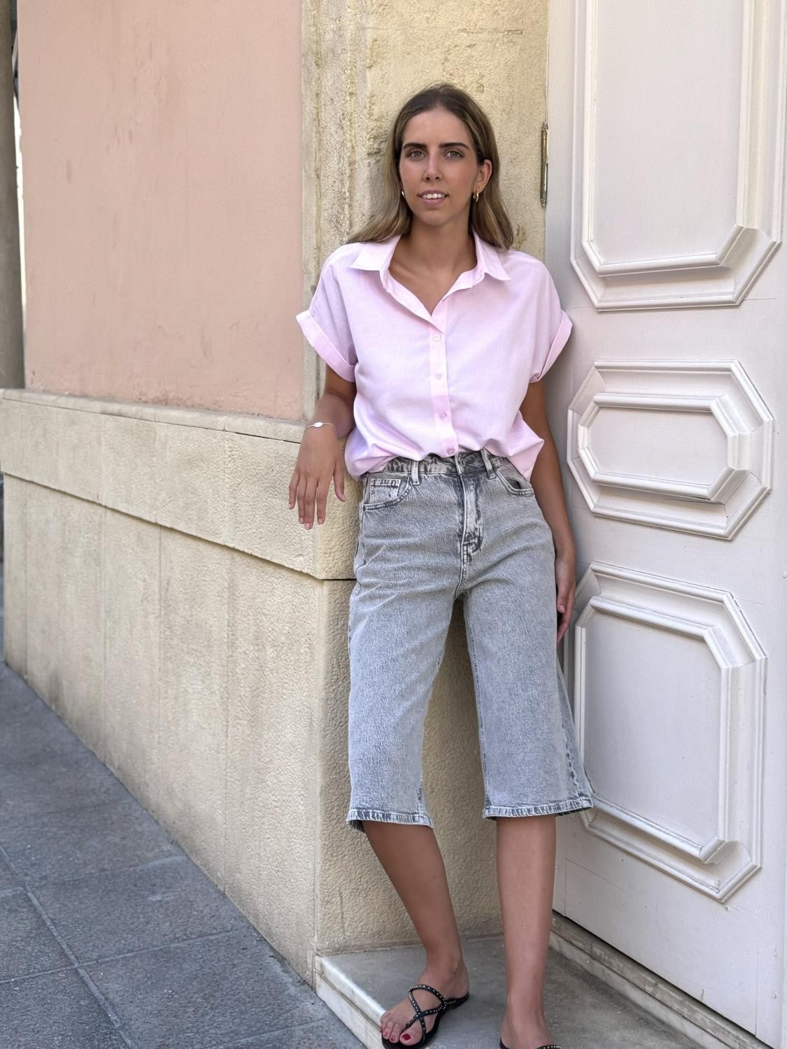 BERMUDA VAQUERA DESGASTADA BLUSH Gris