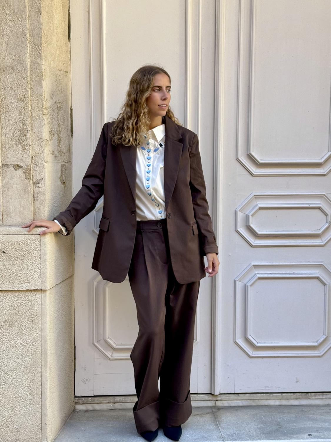 BLAZER BASIC CAFÉ SOLO Marrón