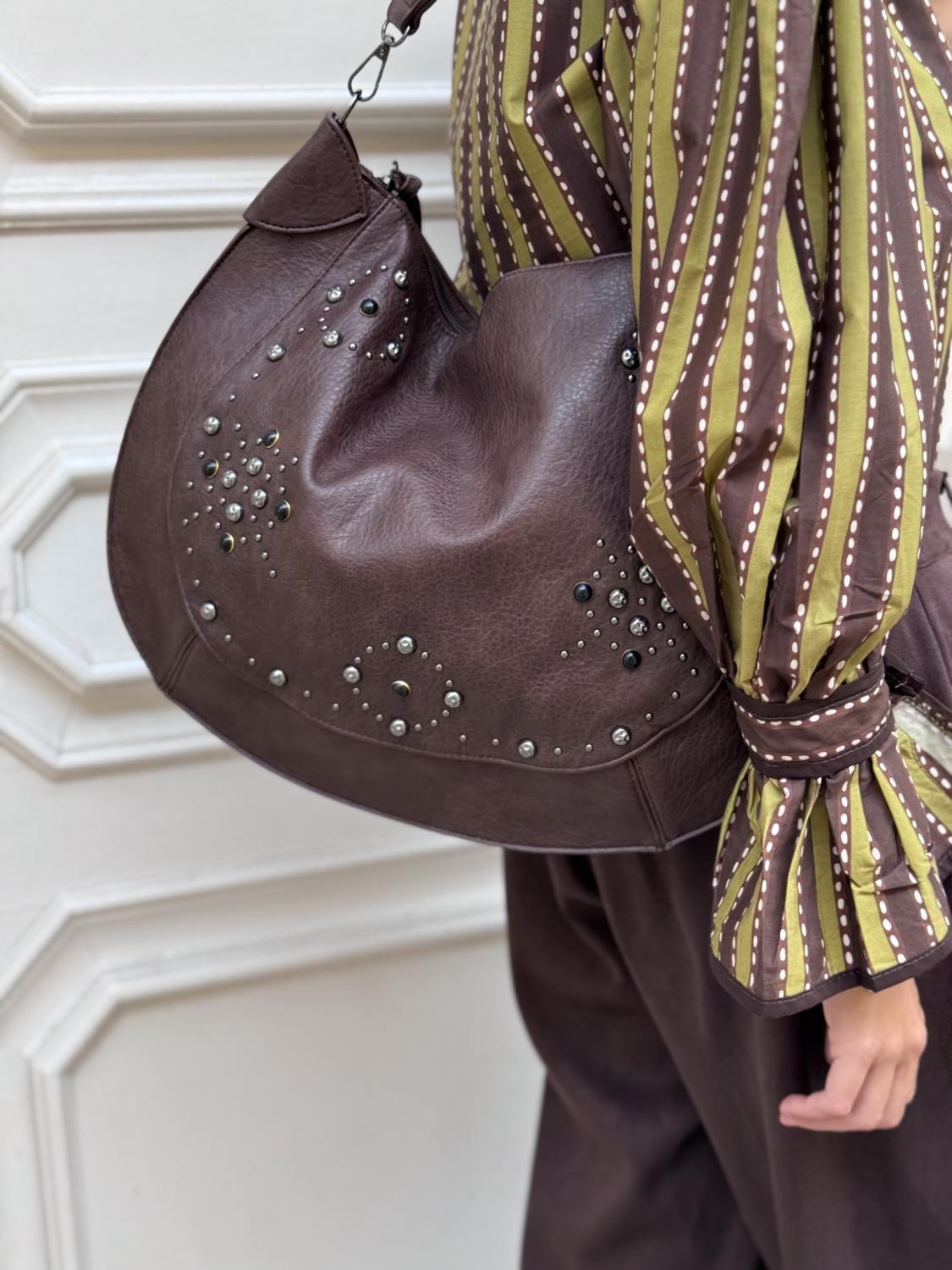 BOLSO EFECTO PIEL TACHAS CANALLA Marrón