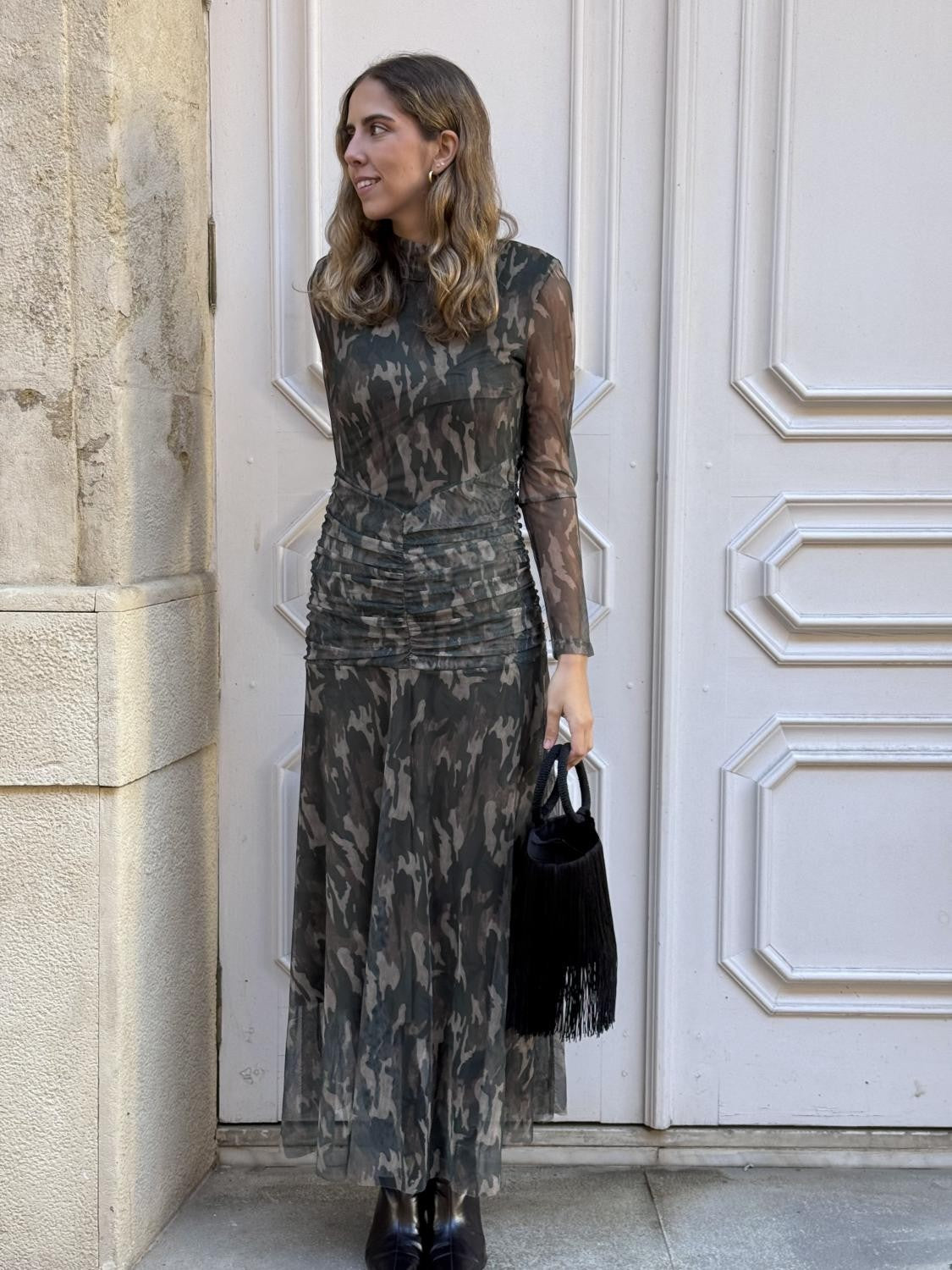 VESTIDO MIDI DE TUL ESTAMPADO MILITAR LA INDOMABLE - VERDE