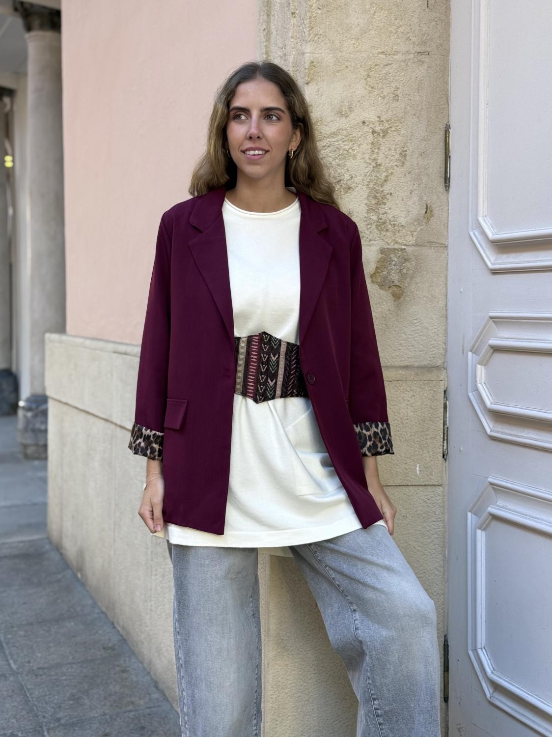 BLAZER BÁSICA FIERA DISCRETA - BURDEOS
