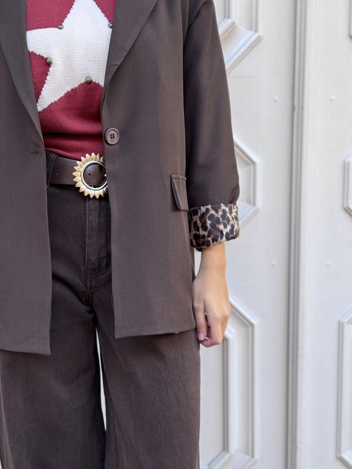 BLAZER BÁSICA FIERA DISCRETA - MARRÓN