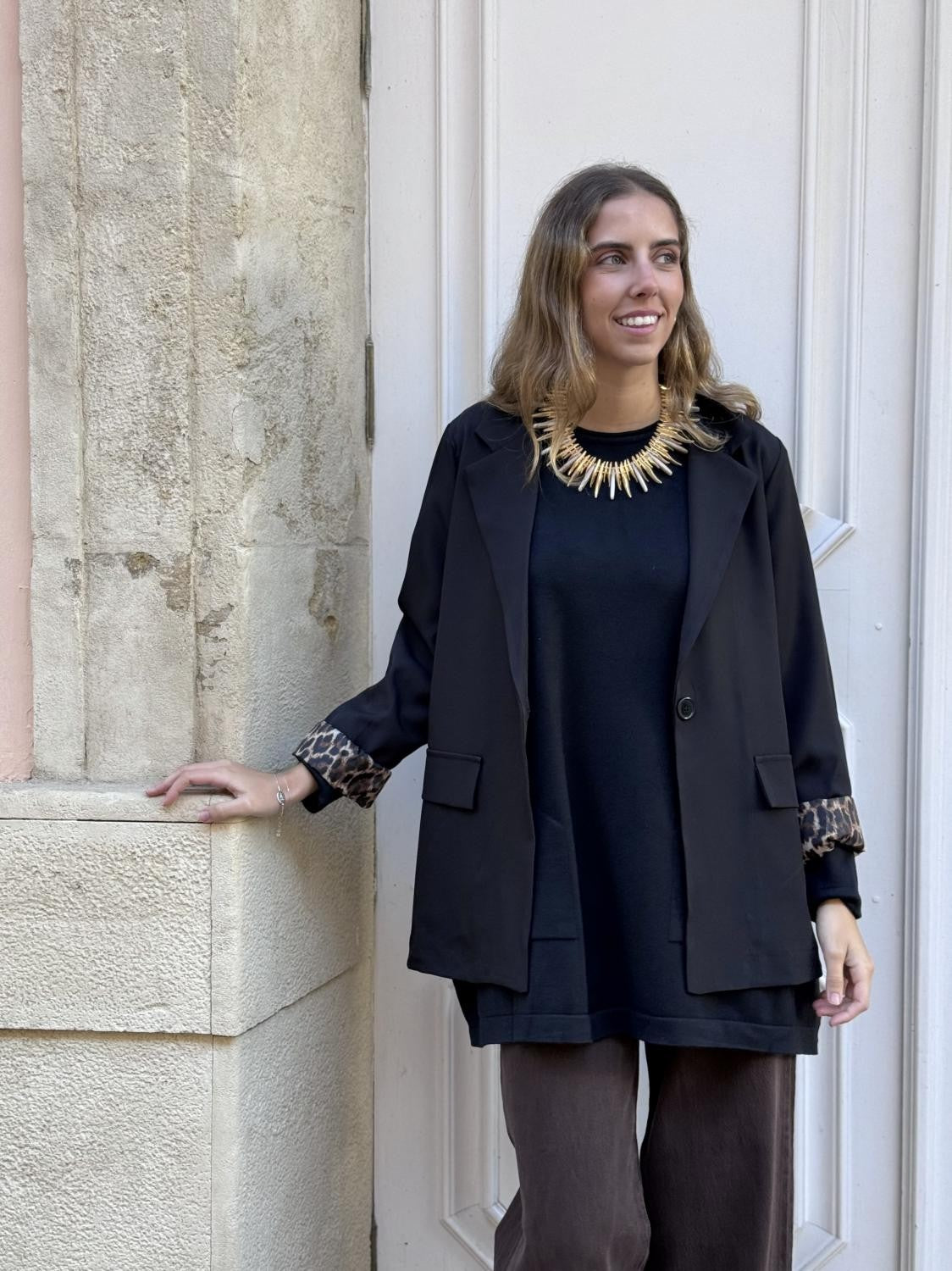 BLAZER BÁSICA FIERA DISCRETA - NEGRO