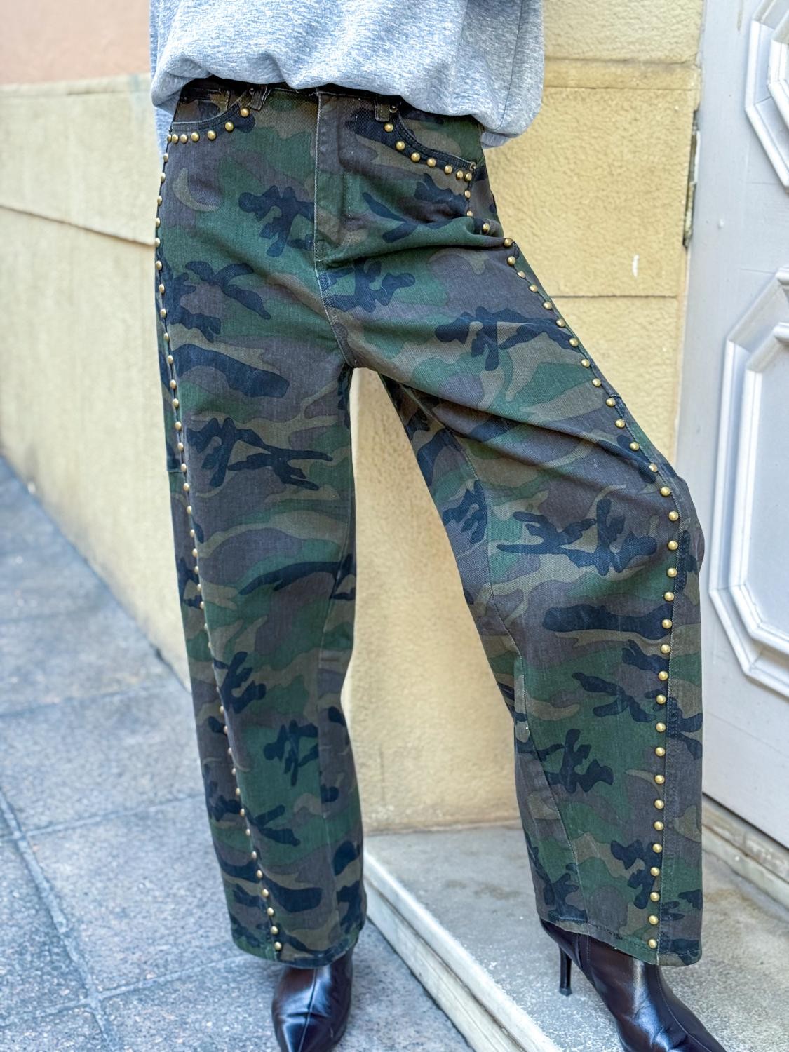 PANTALÓN VAQUERO MILITAR MACARRA - VERDE