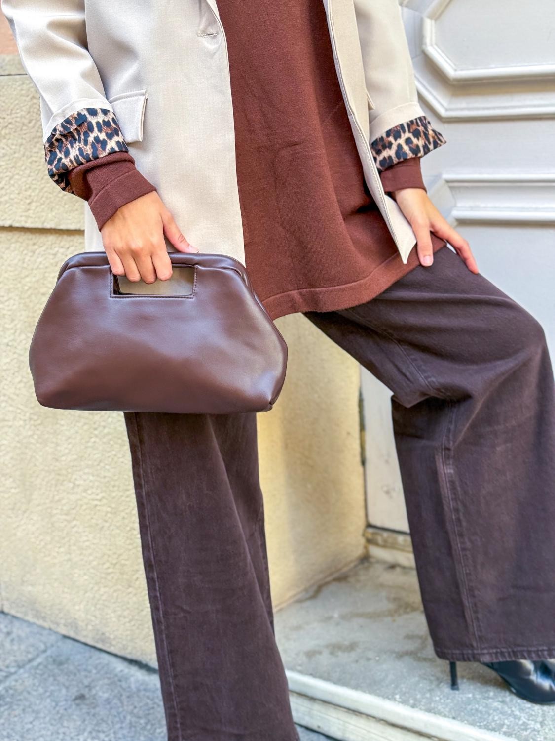 BOLSO CARTERA DE CULTO - MARRÓN